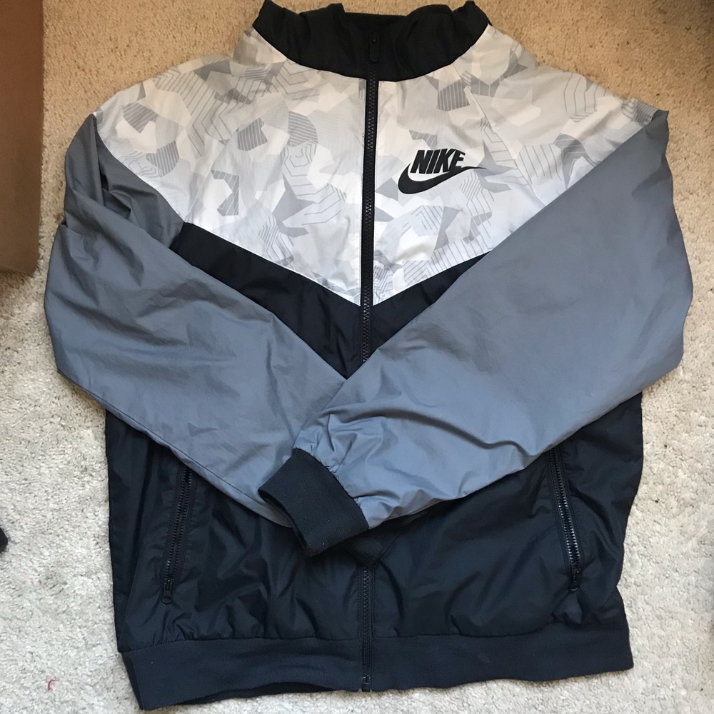 Nike Windbreaker